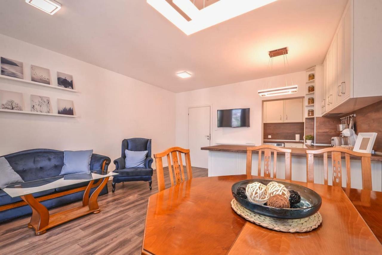 South Park, Vitosha View, 2-Bdr, 2-Bthr Apartment By Flat Mаnager София Экстерьер фото